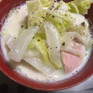 お魚食べてネ❤白菜＆魚肉ソ＆冷凍野菜の豆乳スープ♪